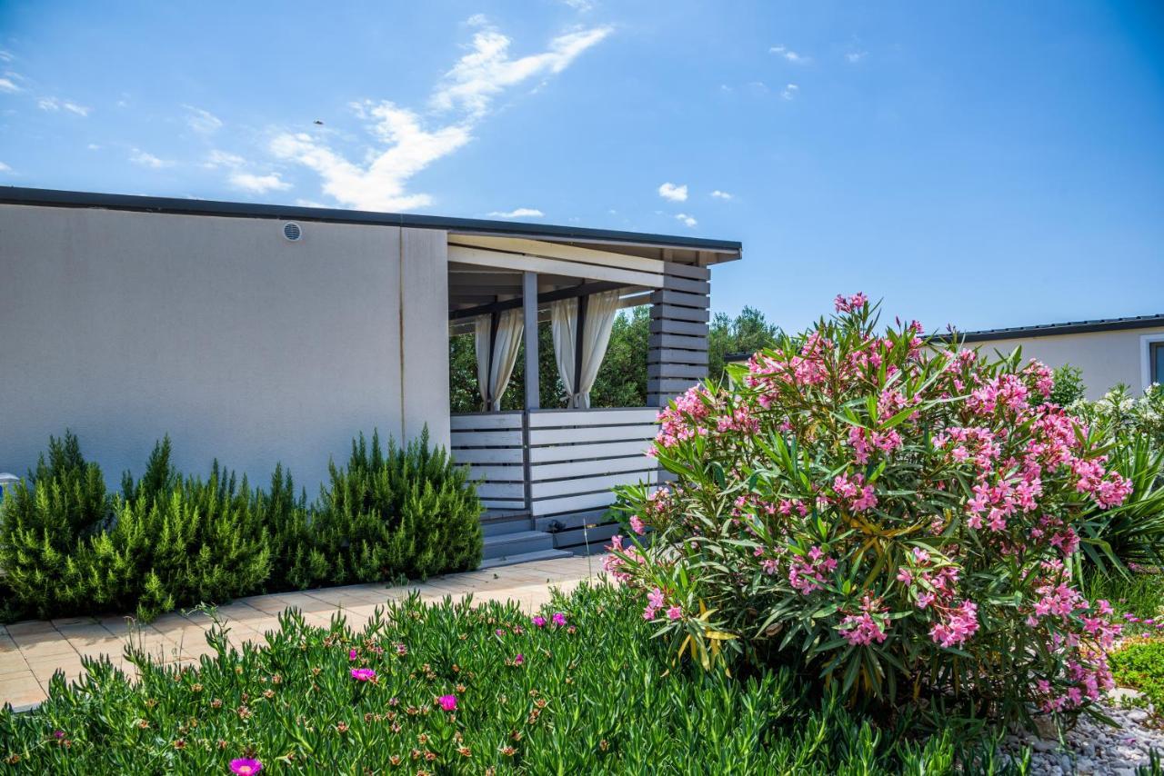 Rasin Mobile Homes Pakoštane Εξωτερικό φωτογραφία