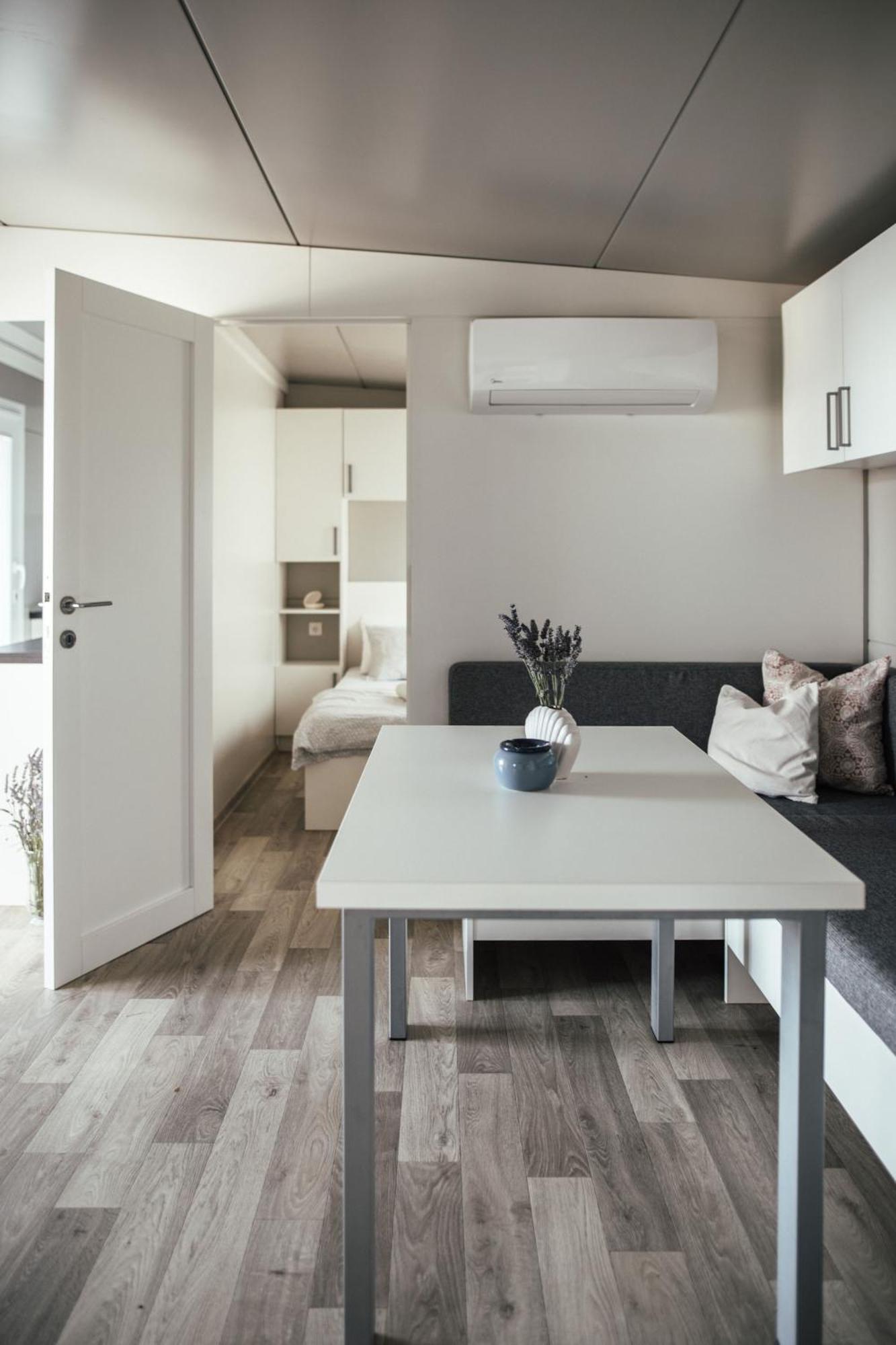 Rasin Mobile Homes Pakoštane Εξωτερικό φωτογραφία