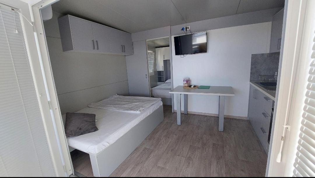 Rasin Mobile Homes Pakoštane Εξωτερικό φωτογραφία