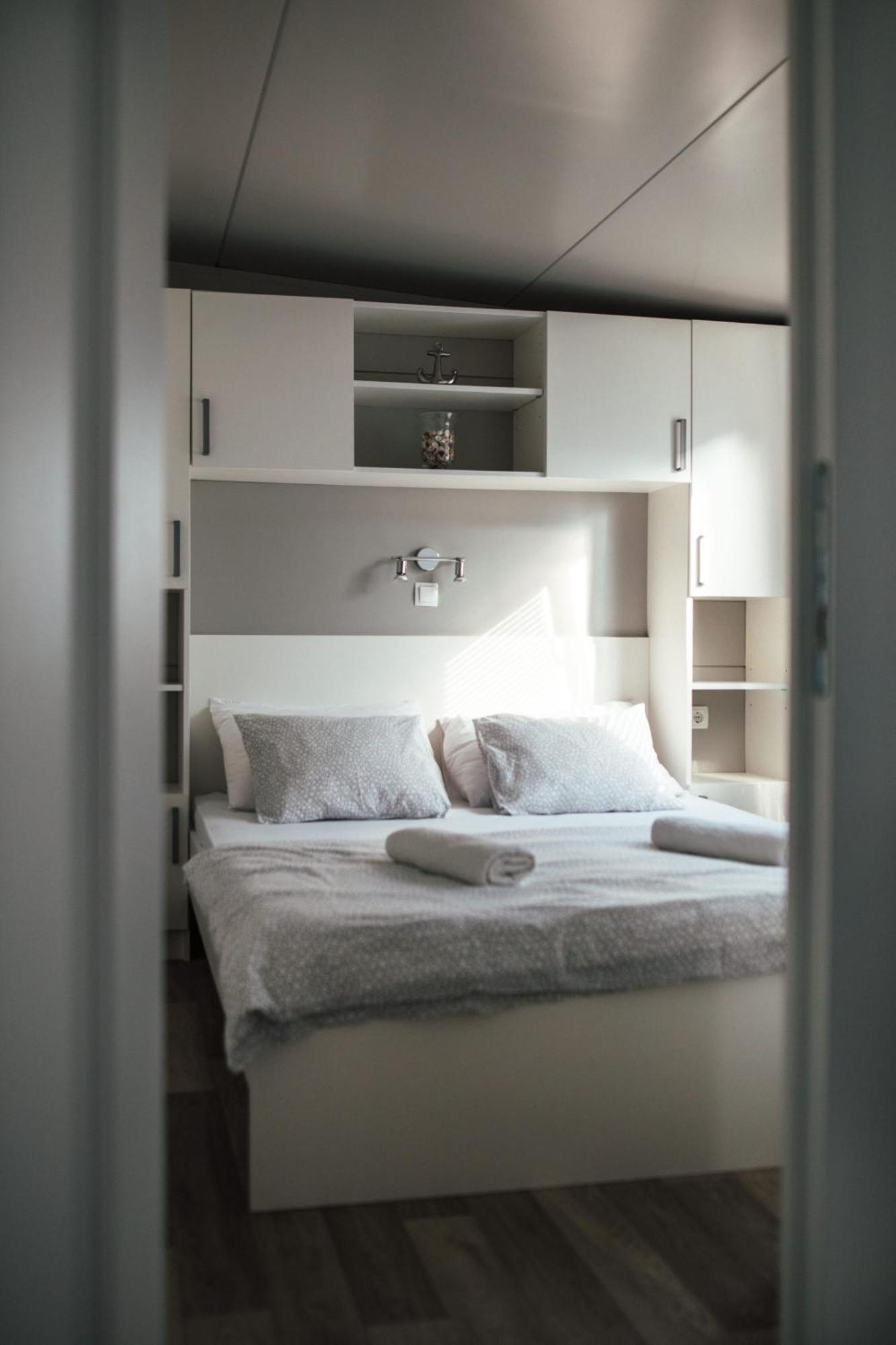 Rasin Mobile Homes Pakoštane Εξωτερικό φωτογραφία