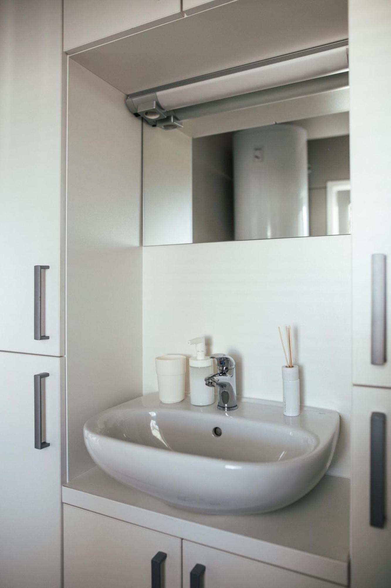 Rasin Mobile Homes Pakoštane Εξωτερικό φωτογραφία