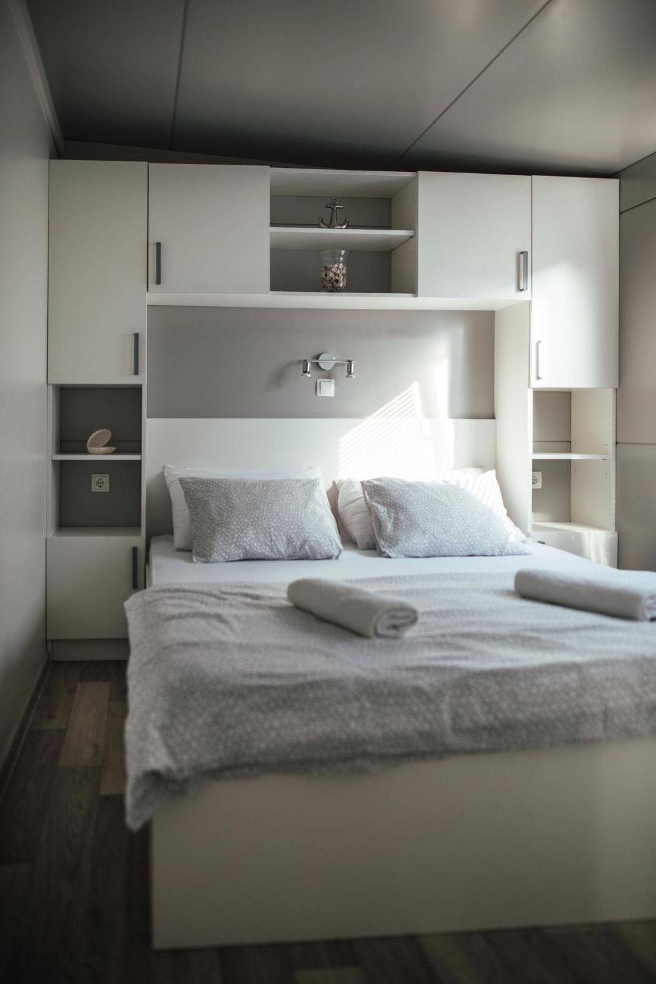 Rasin Mobile Homes Pakoštane Εξωτερικό φωτογραφία